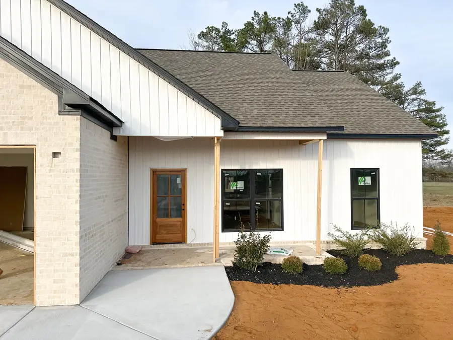 737 County Road 54, New Albany, MS 38652 - #2