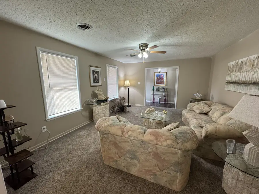 2516 Hampton Avenue, Tupelo, MS 38801 - #3