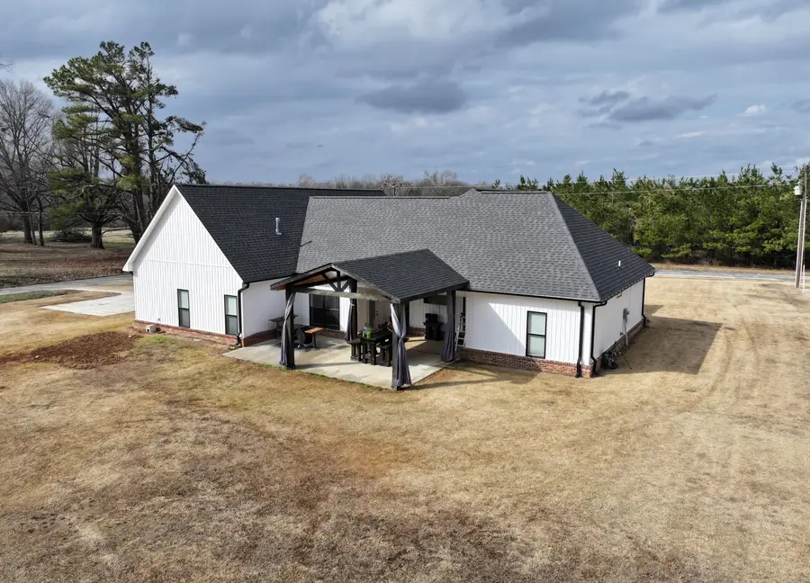 855 S Co Rd 87, New Albany, MS 38652 - #2