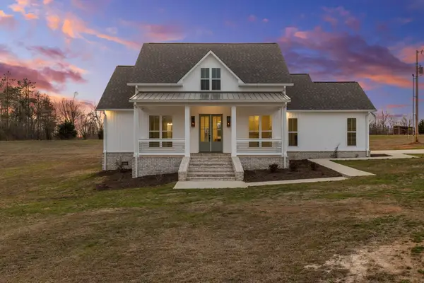 69 County Road 157, Corinth, MS 38834