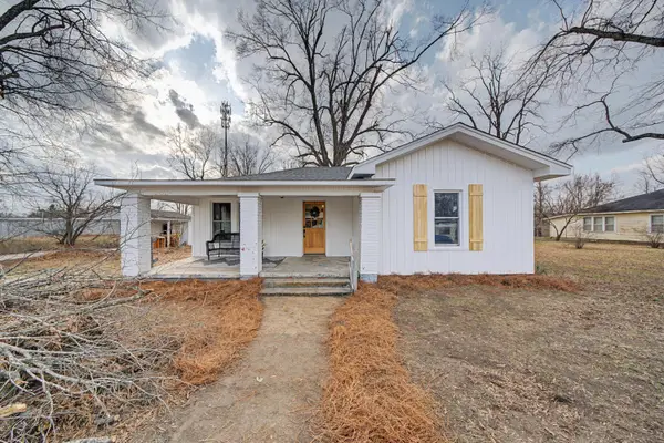 1601 Tishomingo St., Corinth, MS 38834