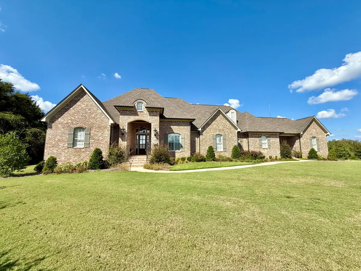 148 Summit Drive, Tupelo, MS 38801 - Image #1