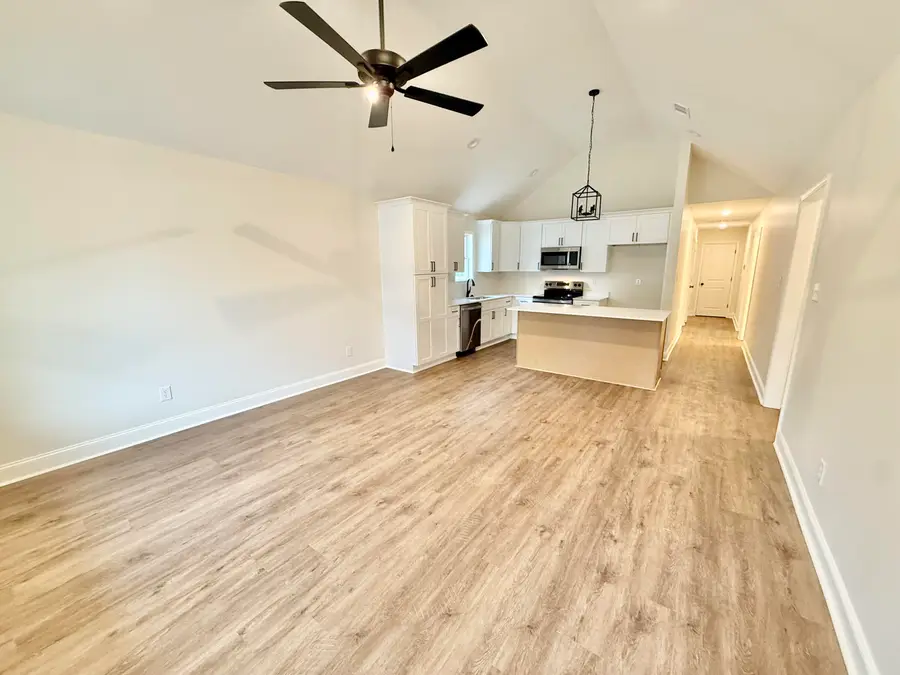 706 Robindale, Tupelo, MS 38801 - Image #3