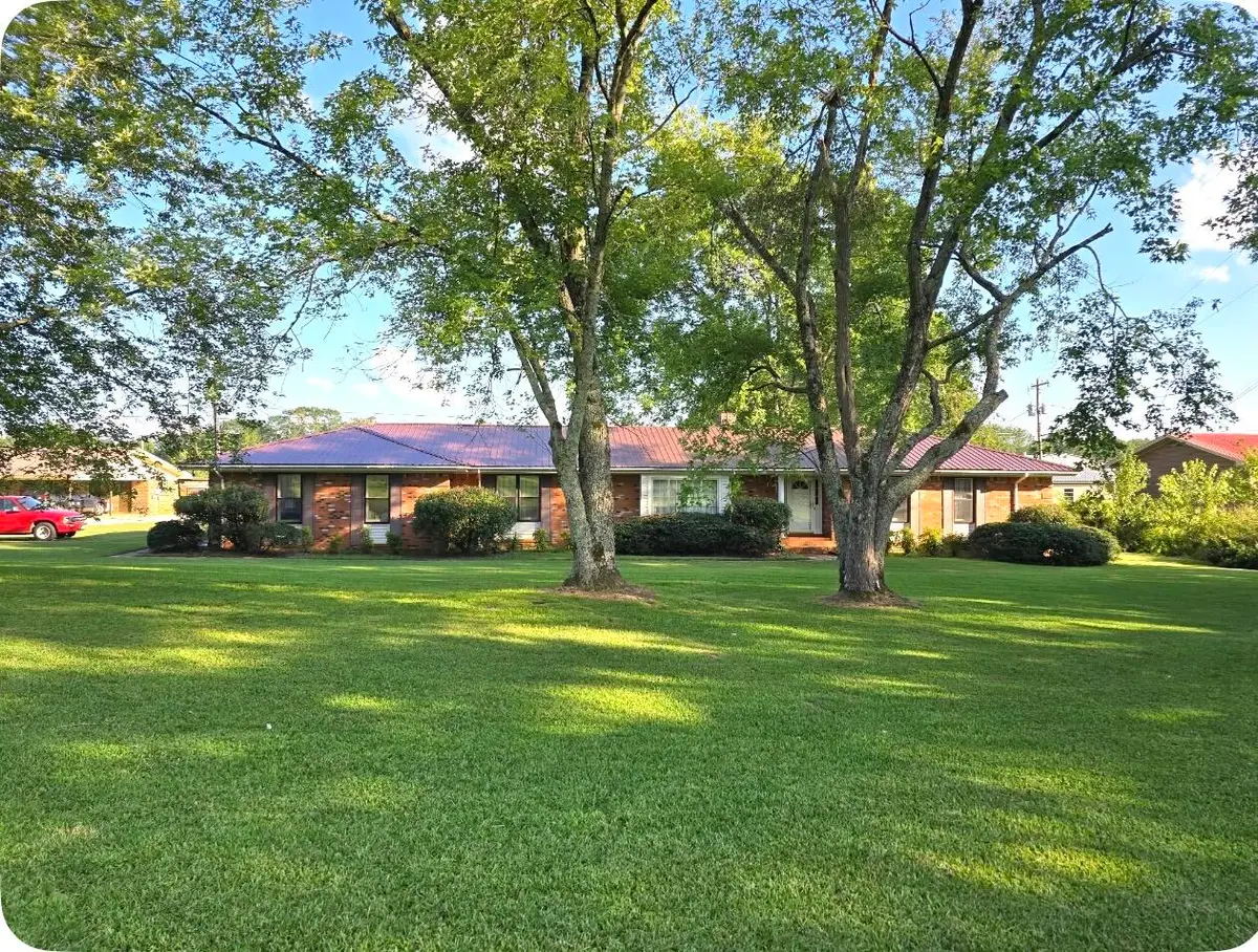 1562 Ms 30, New Albany, MS 38652 - #1