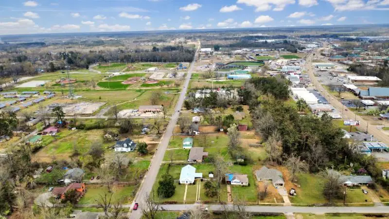 508 Adams St., Booneville, MS 38829 - #2