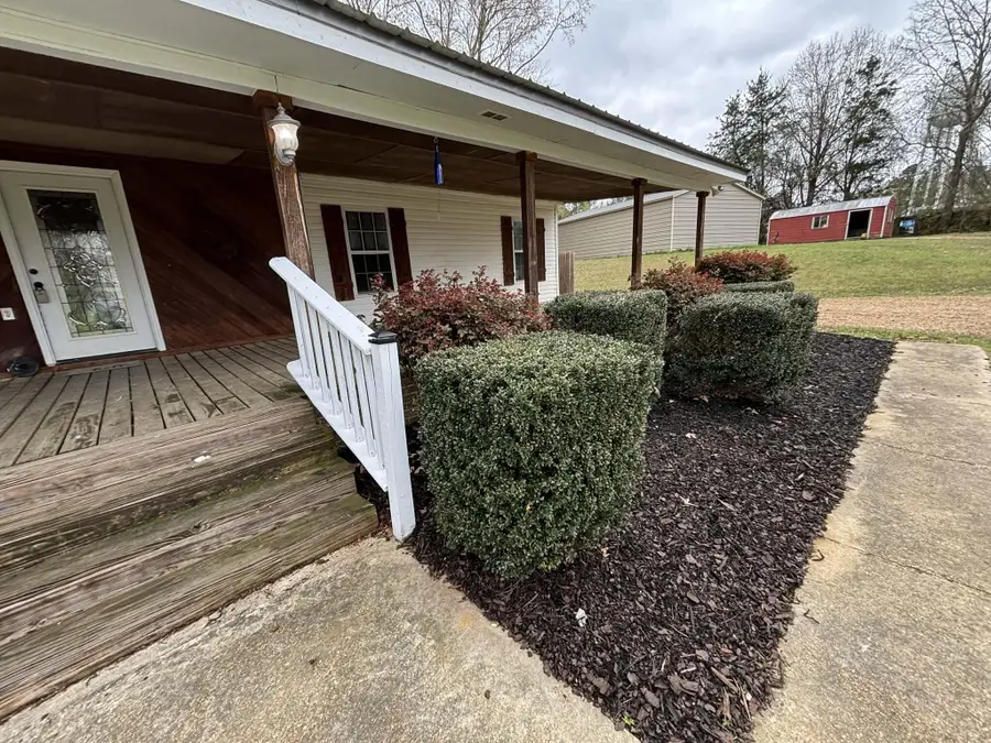 60016 E Heights Dr., Amory, MS 38821 - #3