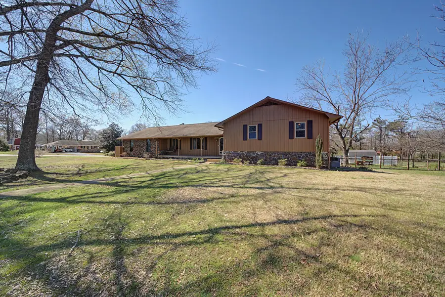 3901 Worsham Dr., Corinth, MS 38834 - #2