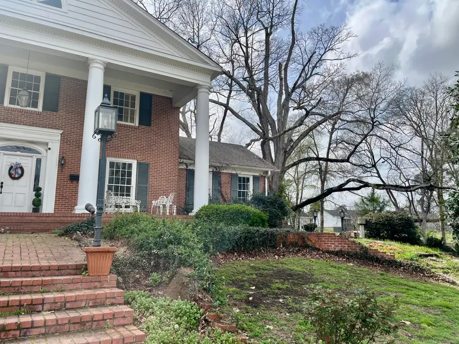 1103 Armstrong, Tupelo, MS 38804 - #3