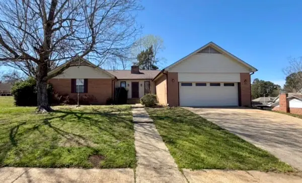 1914 Cardinal Dr., Tupelo, MS 38801