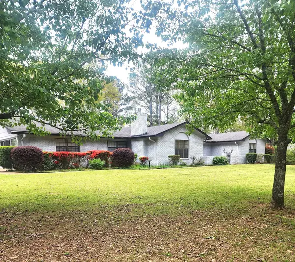 151 Deer Park Road, Tupelo, MS 38804