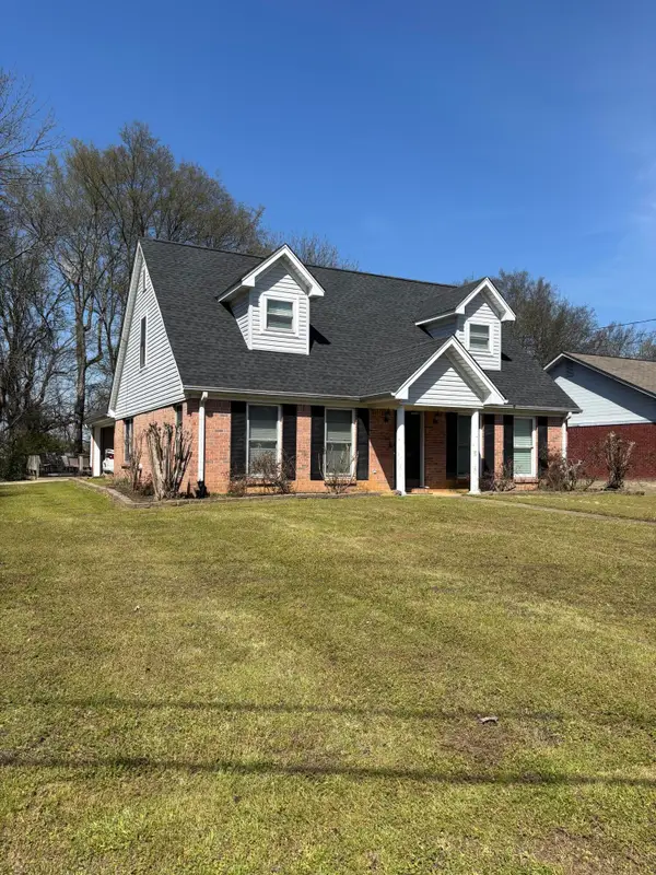 2608 Teakwood Ln., Tupelo, MS 38801
