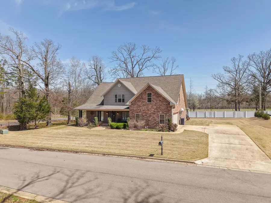 1 Northtown Dr., Corinth, MS 38834 - #3