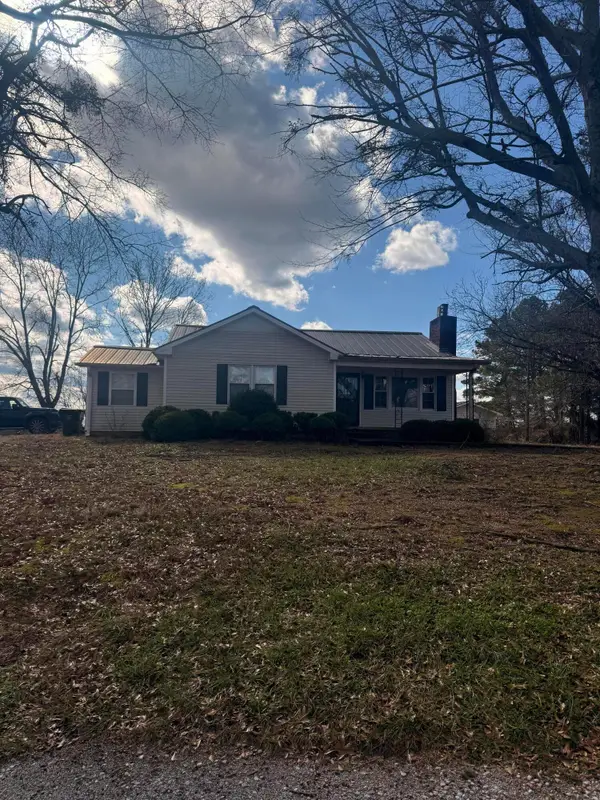 1090 Highway 72, Cherokee, AL 35616