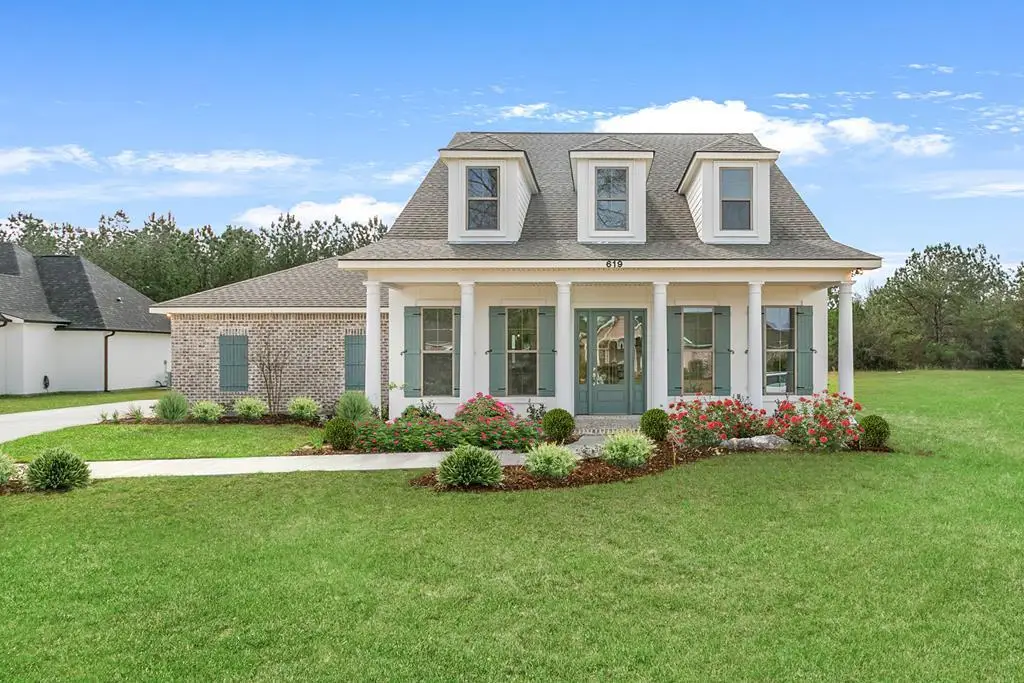 619 Deason Drive, Picayune, MS 39466 - Image #1