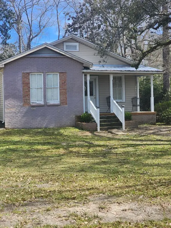 1312 N Beech St, Picayune, MS 39466