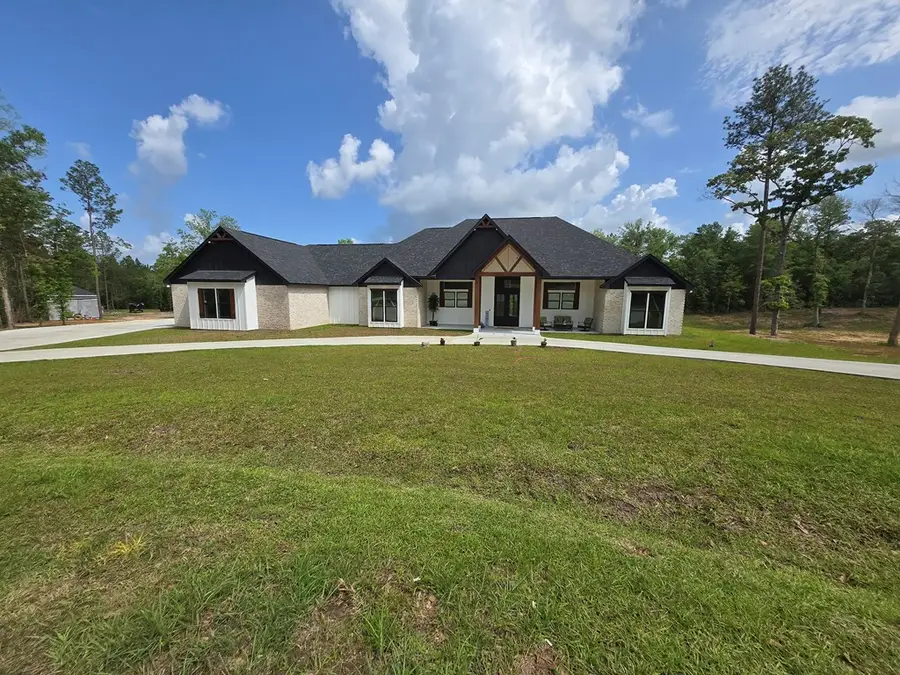 32 Forest Bluff Dr, Carriere, MS 39426 - #2