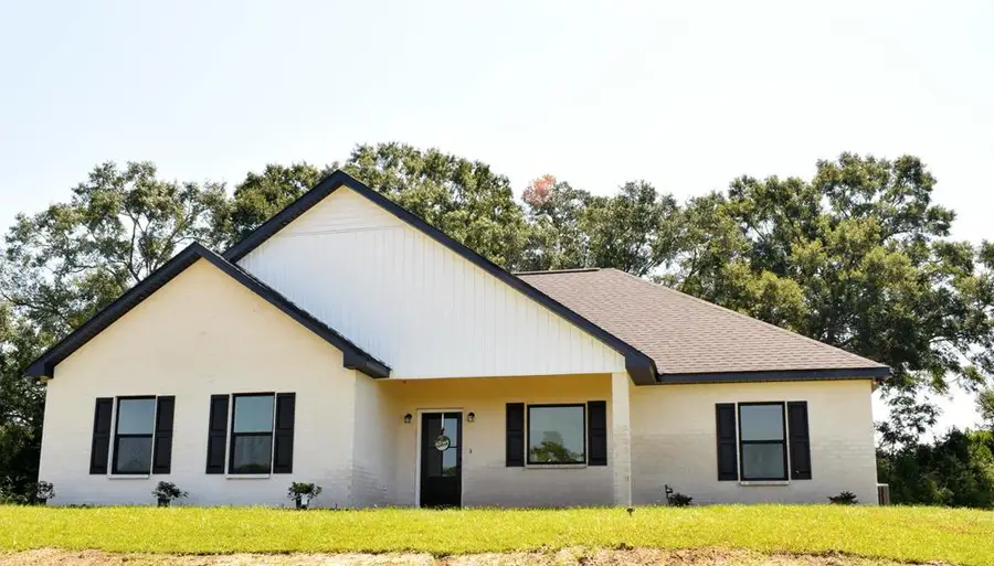 82 Theodore, Poplarville, MS 39470 - Image #2