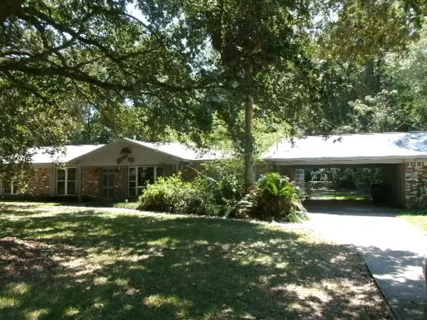 139 Tennyson Cove, Picayune, MS 39466