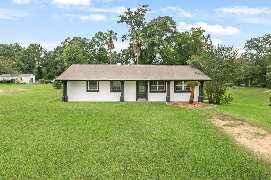 939 Old Wiggins Highway, Poplarville, MS 39470 - Image #2