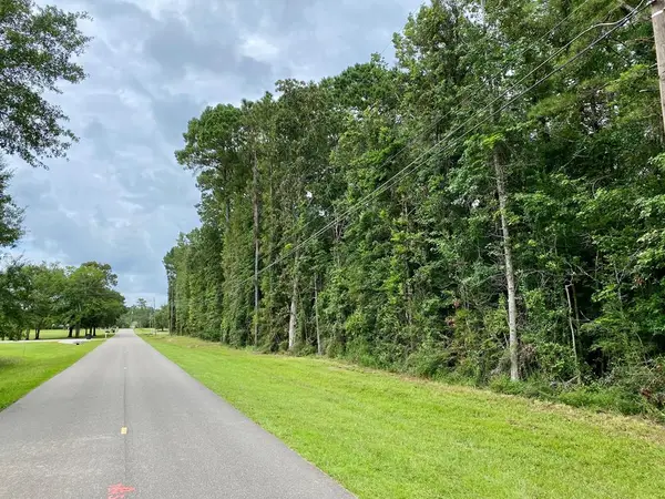 20 Timberlane Drive, Picayune, MS 39466