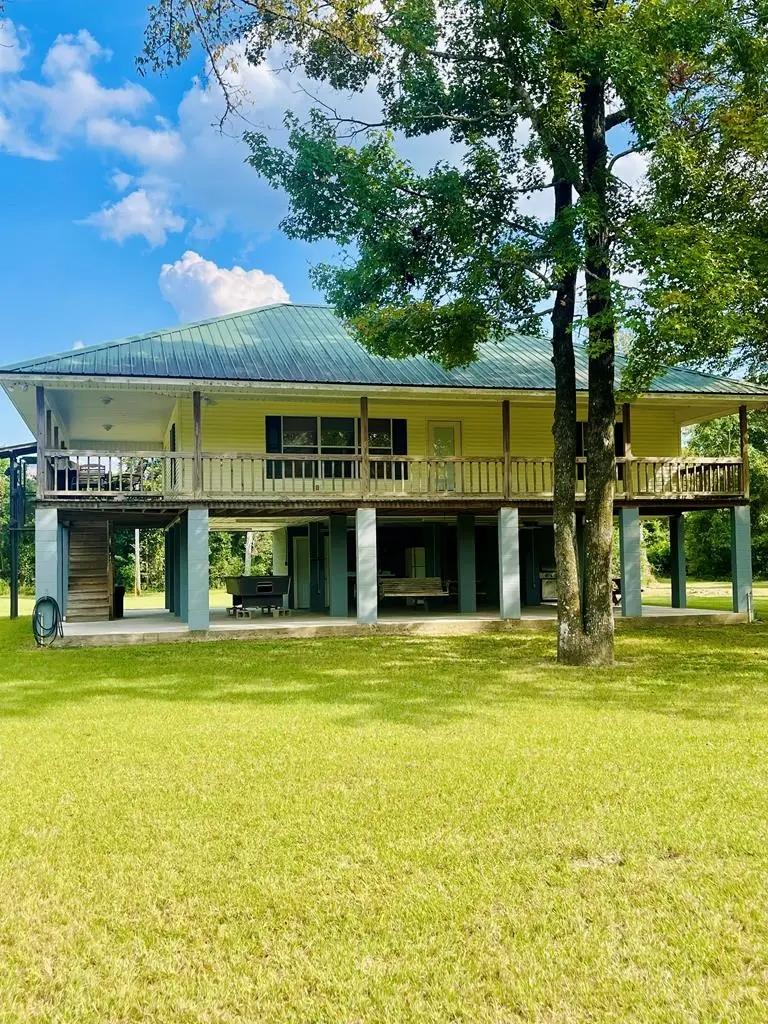 70 Weekend Dr, Poplarville, MS 39470 - Image #1