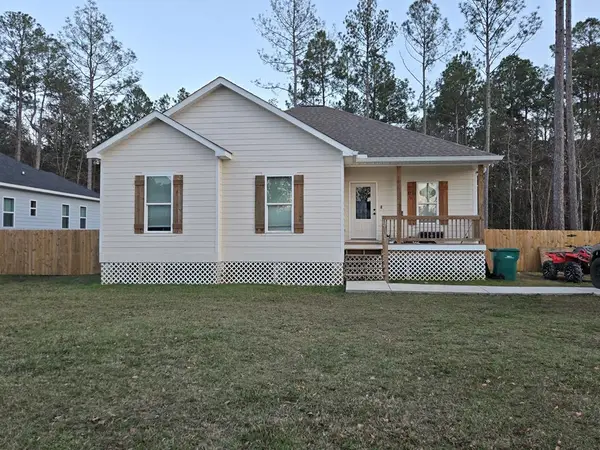 1711 East Lakeshore Dr, Carriere, MS 39426