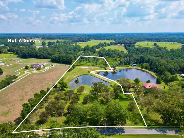 1576 Dupont Harts Chapel Rd, Poplarville, MS 39470