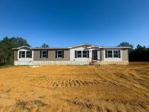 76 CCC Rd, Perkinston, MS 39573