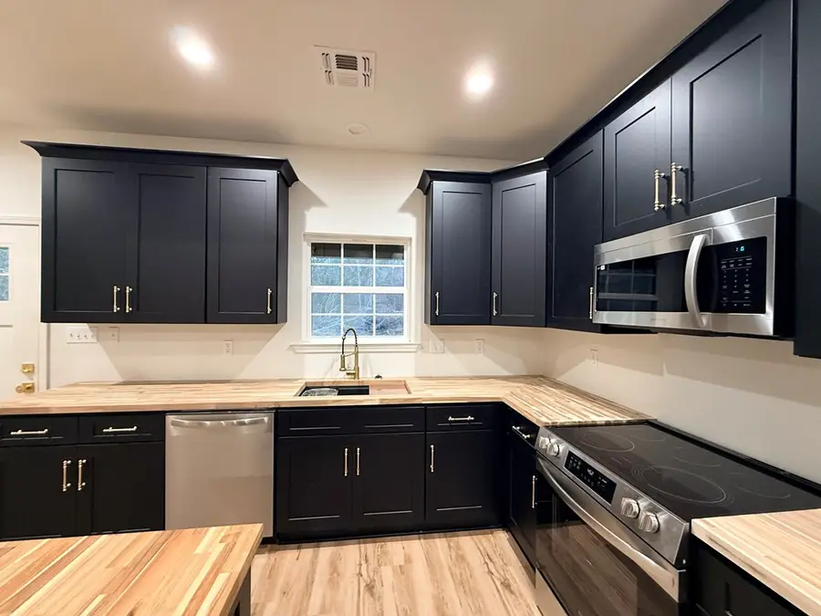 1096 W Union Rd, Carriere, MS 39426 - Image #3