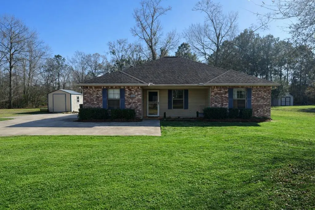 37 Camelia, Carriere, MS 39426 - #1