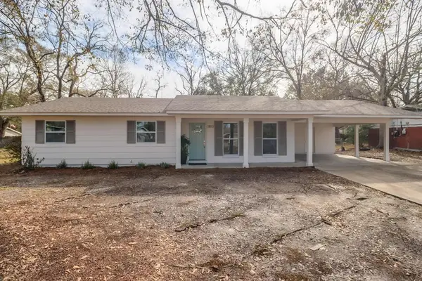 2813 Nina Drive, Picayune, MS 39466