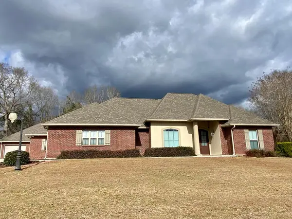 74 W. North Hill Drive, Carriere, MS 39426