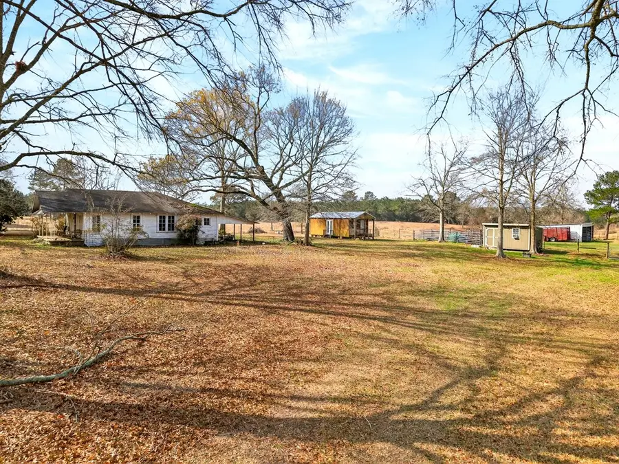 67 Angie Rd, Sandy Hook, MS 39478 - #2