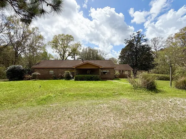 21 Byrd's Chapel Road, Carriere, MS 39426