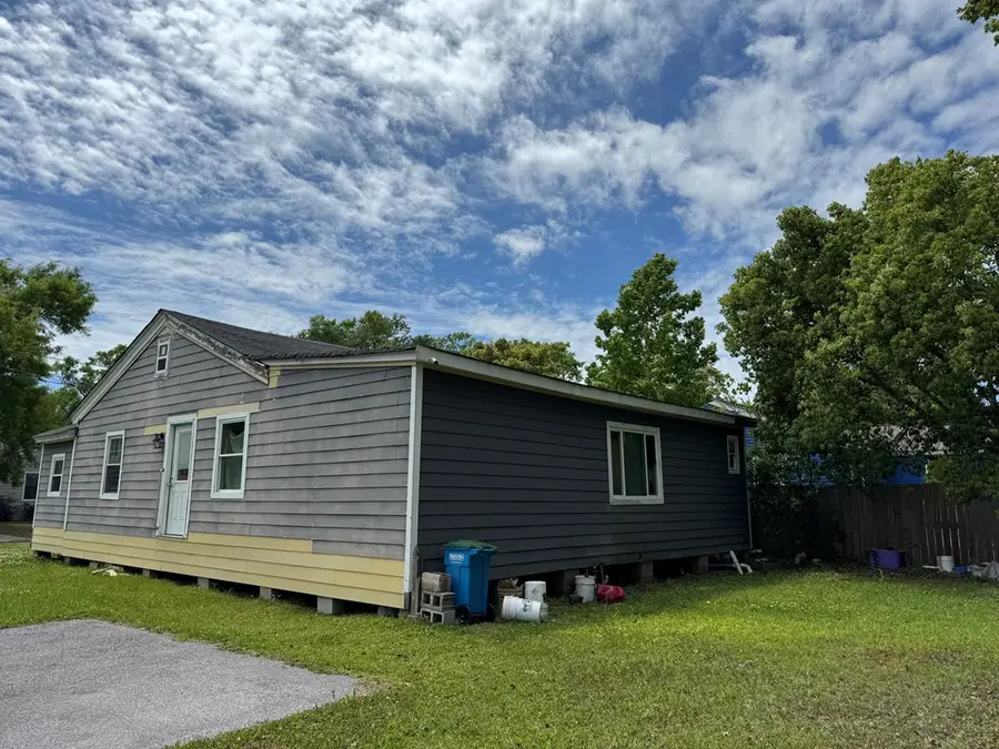 2321 Taft Avenue, Pascagoula, MS 39567 - #2