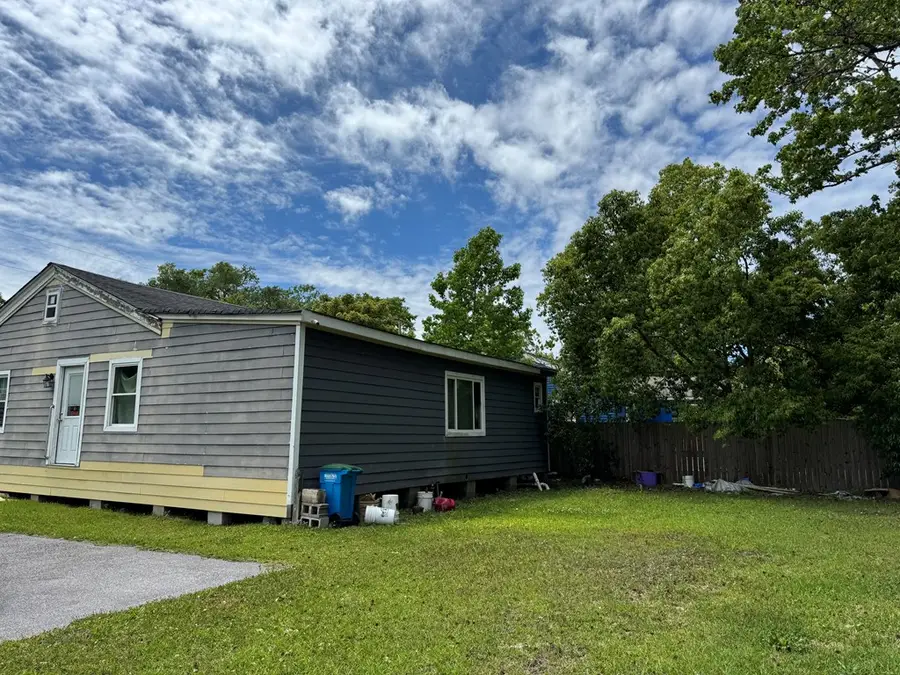 2321 Taft Avenue, Pascagoula, MS 39567 - #3