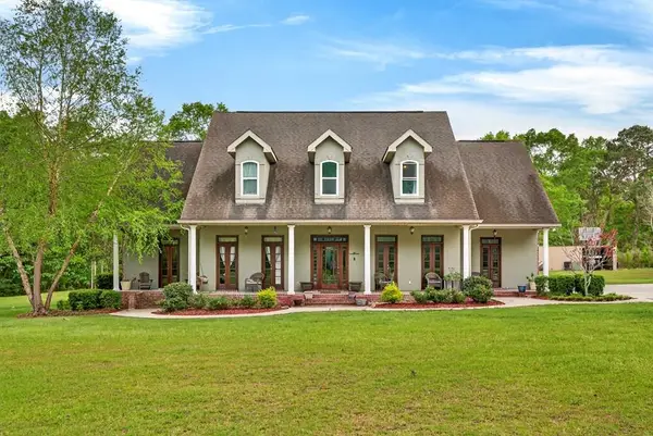 35 Alphabet Ave, Carriere, MS 39426