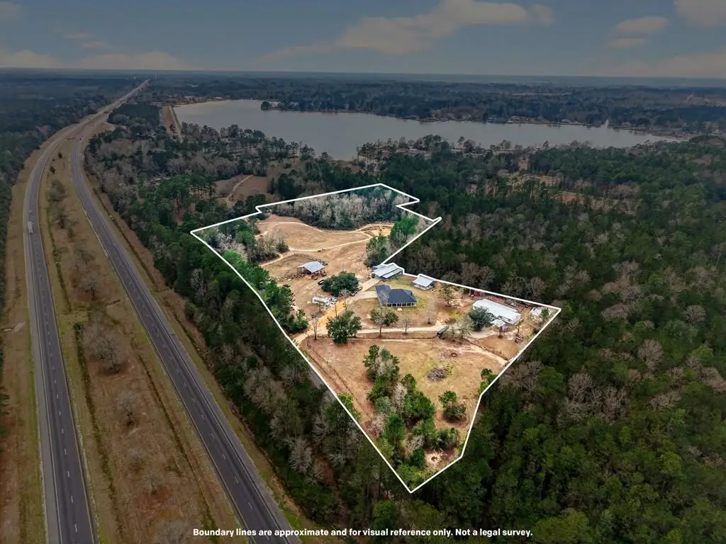 268 Baucum Rd, Carriere, MS 39426 - #1