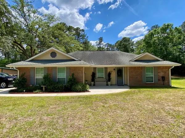 124 Lake David Drive, Picayune, MS 39466