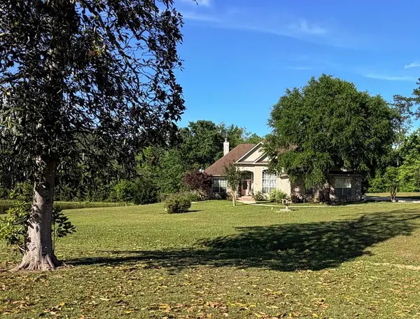 69 Knoll Creek, Carriere, MS 39426