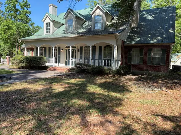 301 Bales, Picayune, MS 39466