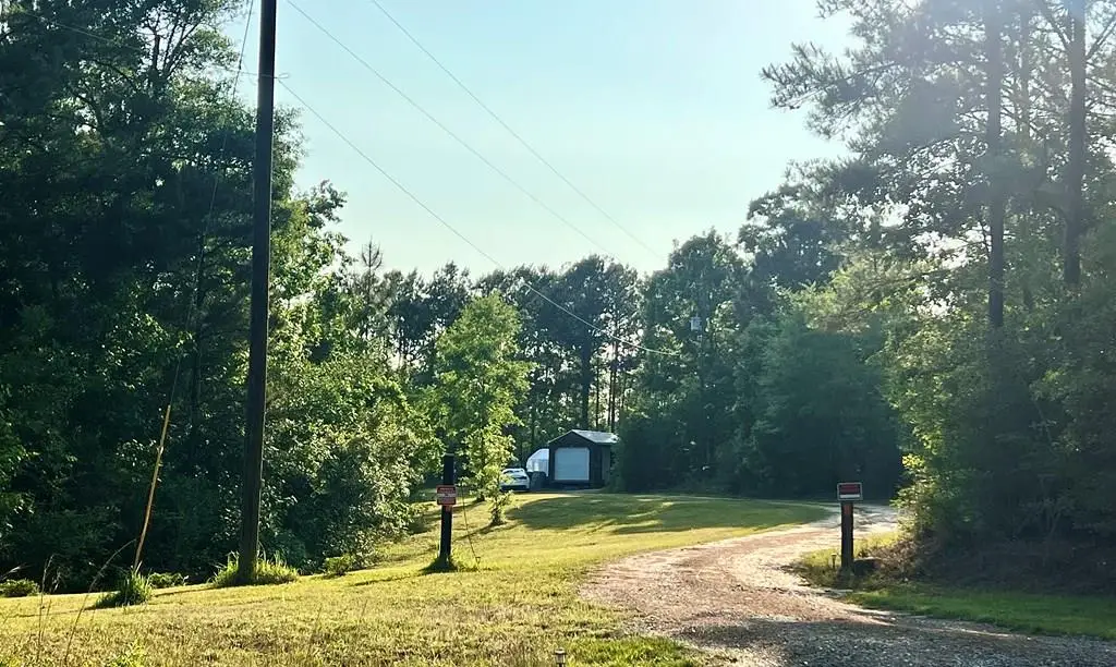 118 Robert Rhodes Rd, Poplarville, MS 39470 - #1