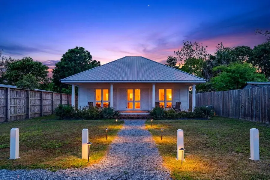 506 N Beach Blvd, Bay Saint Louis, MS 39520 - #2