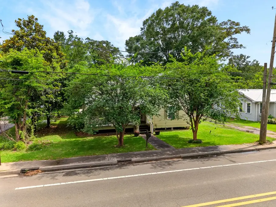 522 E Canal Street, Picayune, MS 39466 - #3