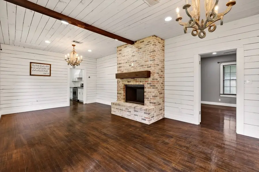 304 East Fourth Ave, Picayune, MS 39466 - #3