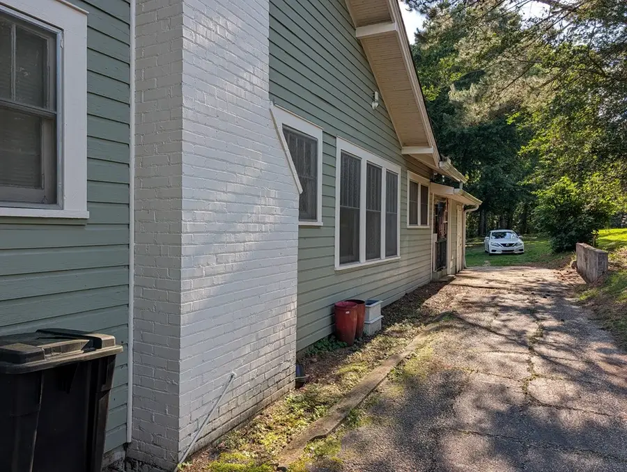 2126 N 5th Avenue, Laurel, MS 39440 - #2