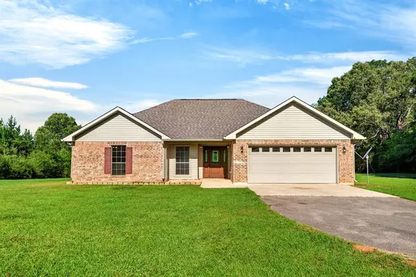 244 Bilbo Holston Rd, Poplarville, MS 39470