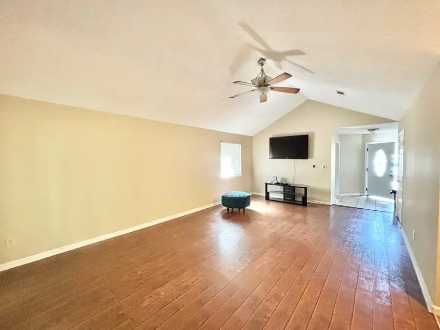 111 S Jackson Avenue, Picayune, MS 39466 - #2