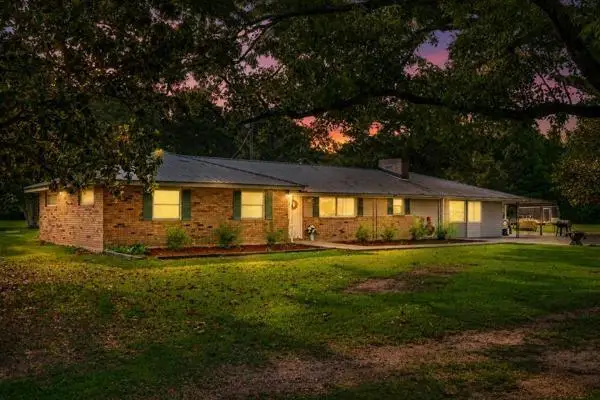 631 Red Hill Church Rd, Lumberton, MS 39455 - #2
