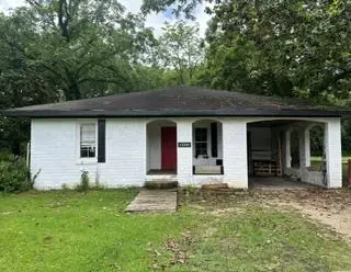 1906 Canal, Picayune, MS 39466